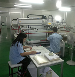 珠海市鸿域注塑采购e乐采热压成型机